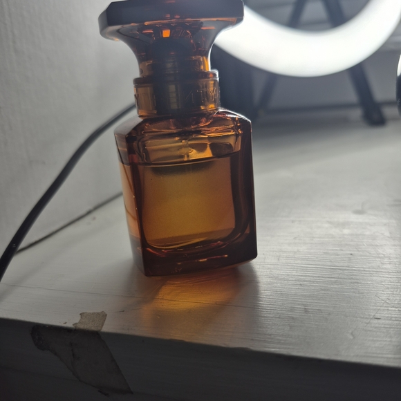 Fenty Beauty Amber Perfume Bottle - Picture 3 of 3